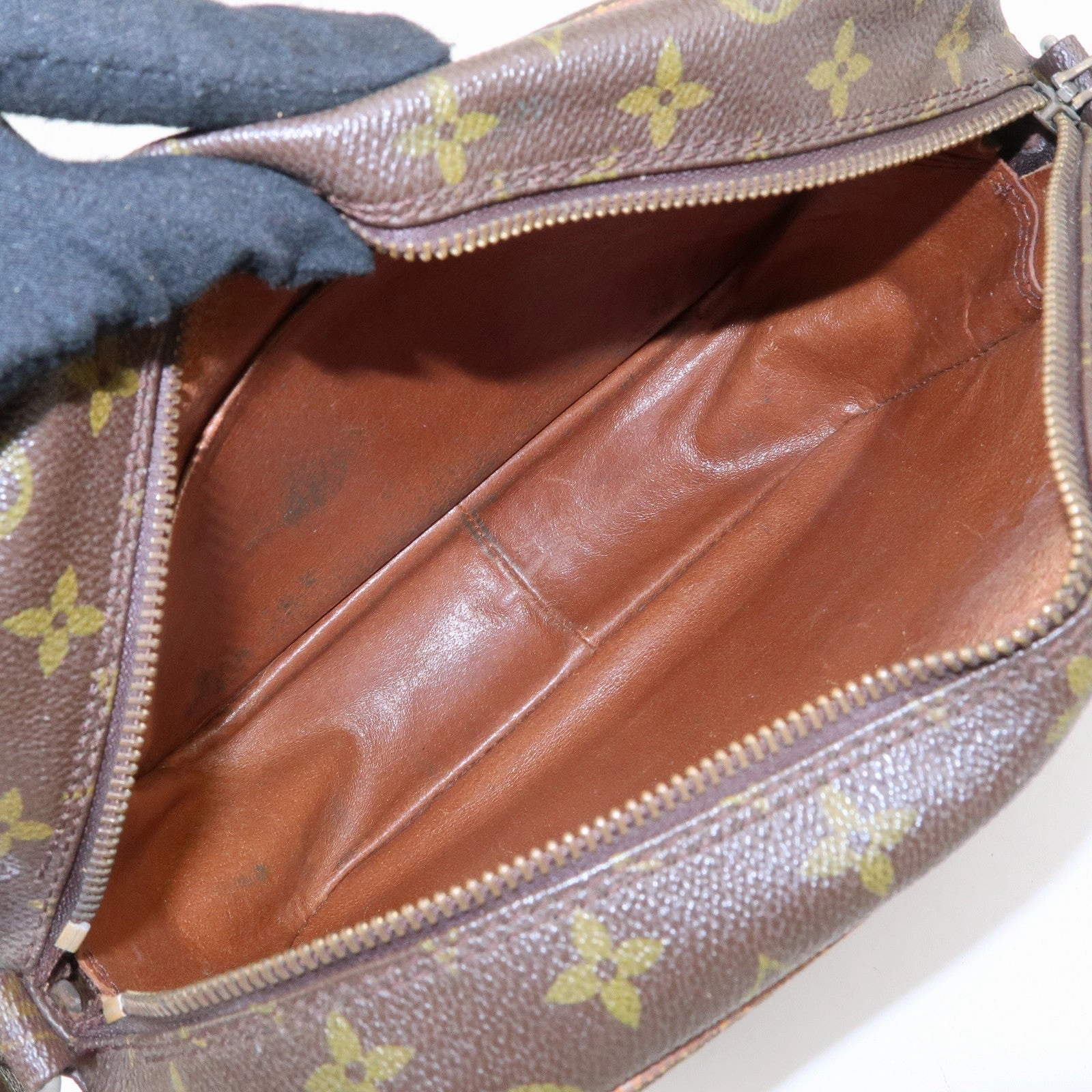 Louis Vuitton Monogram Nile Shoulder Bag Crossbody Bag M45244