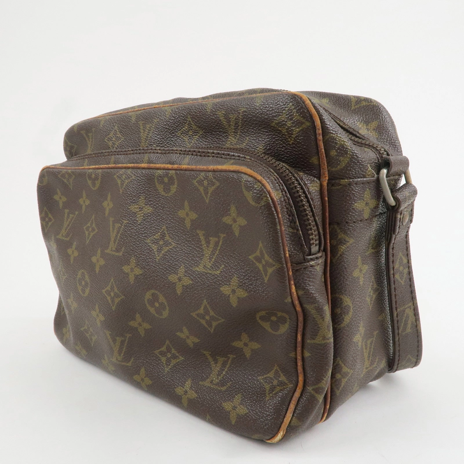 Louis Vuitton Monogram Nile Shoulder Bag Crossbody Bag M45244