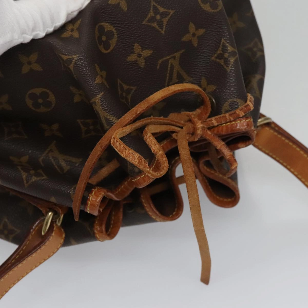 LOUIS VUITTON Monogram Noe Shoulder Bag M42224 LV 100427