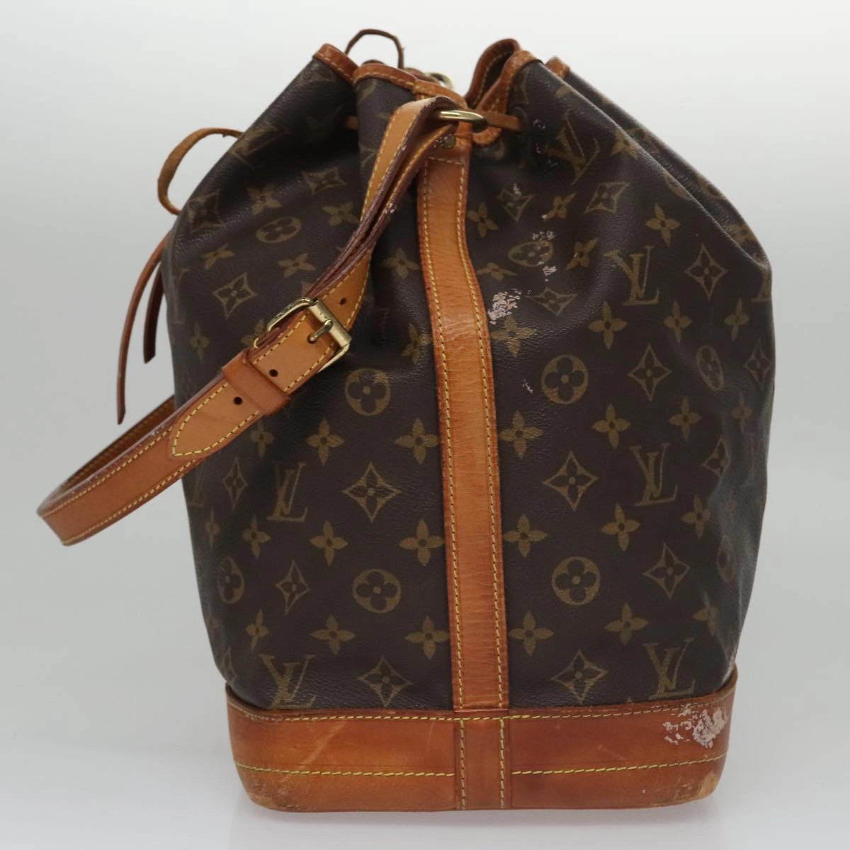 LOUIS VUITTON Monogram Noe Shoulder Bag M42224 LV 100427