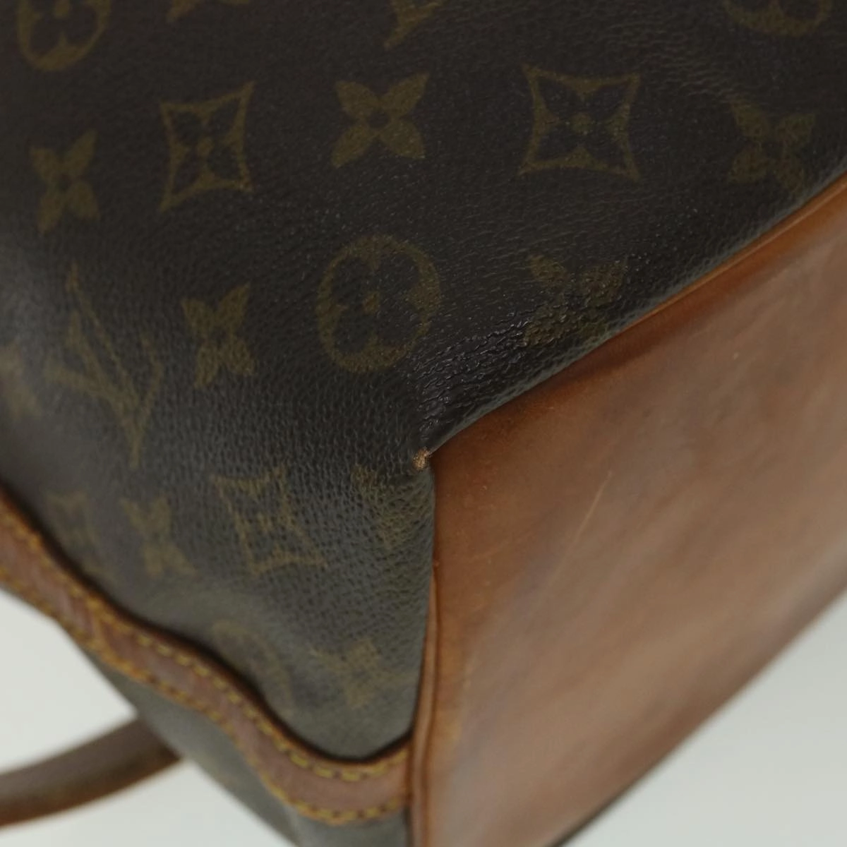 LOUIS VUITTON Monogram Petit Noe Shoulder Bag M42226 LV 38442