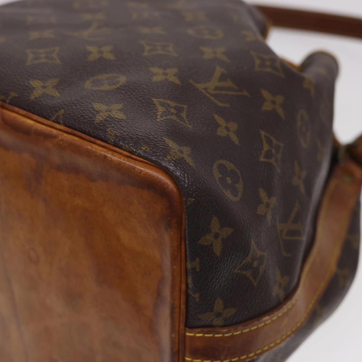 LOUIS VUITTON Monogram Petit Noe Shoulder Bag M42226 LV 39980