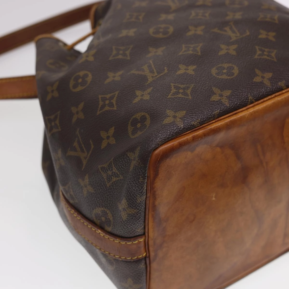 LOUIS VUITTON Monogram Petit Noe Shoulder Bag M42226 LV 39980