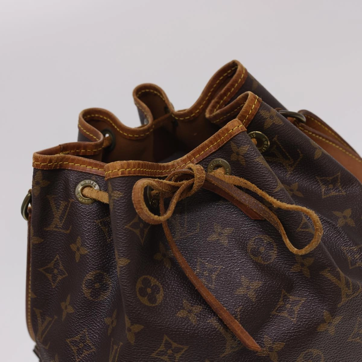 LOUIS VUITTON Monogram Petit Noe Shoulder Bag M42226 LV 39980