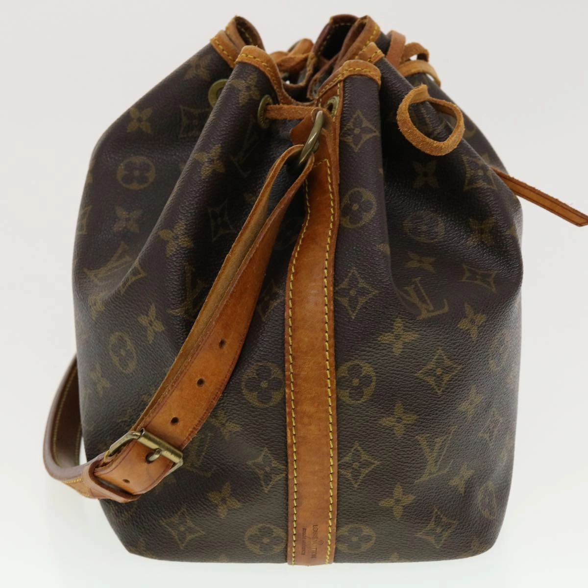 LOUIS VUITTON Monogram Petit Noe Shoulder Bag M42226 LV rd4804