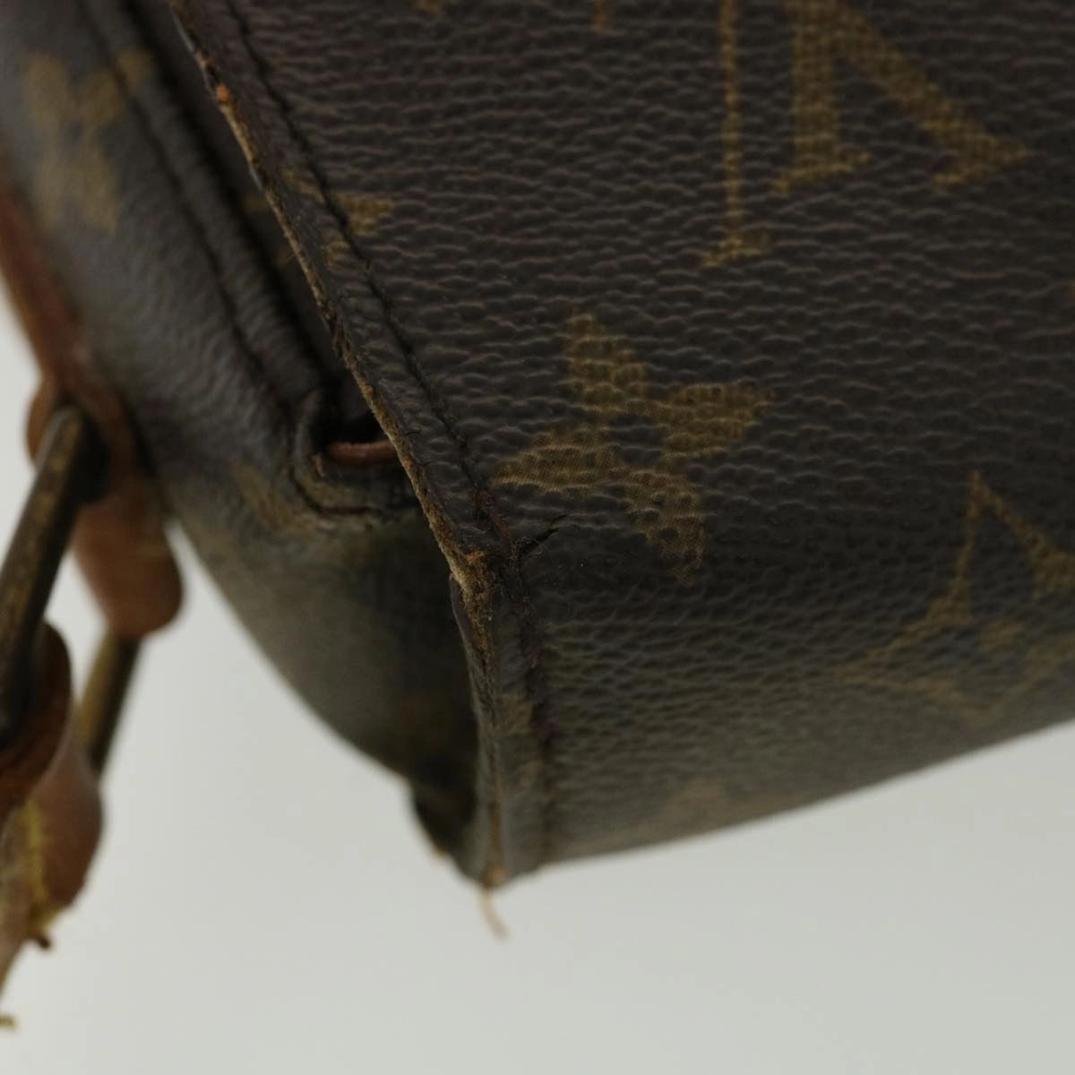 LOUIS VUITTON Monogram Saint Cloud GM Shoulder Bag M51242 LV tb574