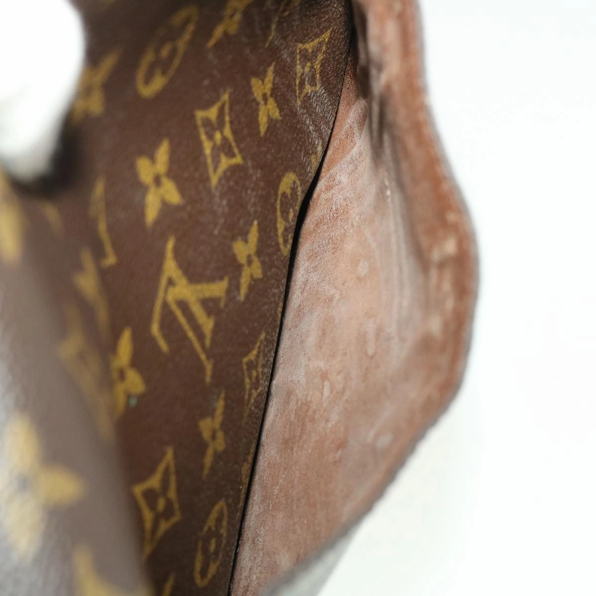 LOUIS VUITTON Monogram Saint Cloud GM Shoulder Bag M51242 LV yk6475