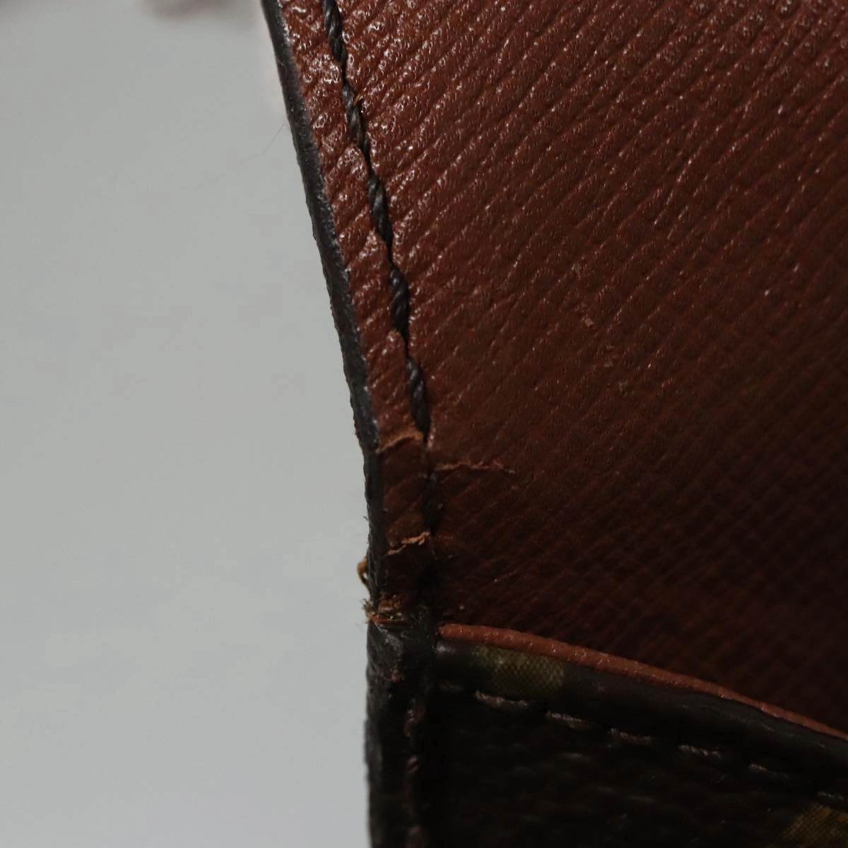 LOUIS VUITTON Monogram Saint Cloud MM Shoulder Bag M51243 LV 107094