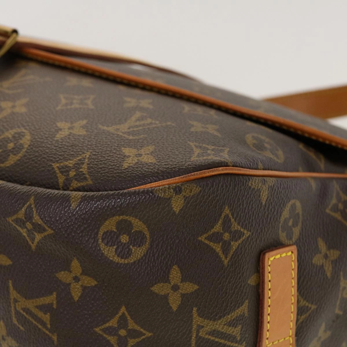 LOUIS VUITTON Monogram Saumur 35 Shoulder Bag M42254 LV 41101