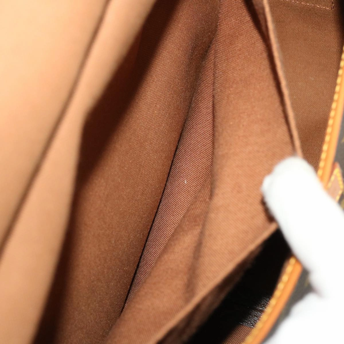 LOUIS VUITTON Monogram Saumur 35 Shoulder Bag M42254 LV 41101