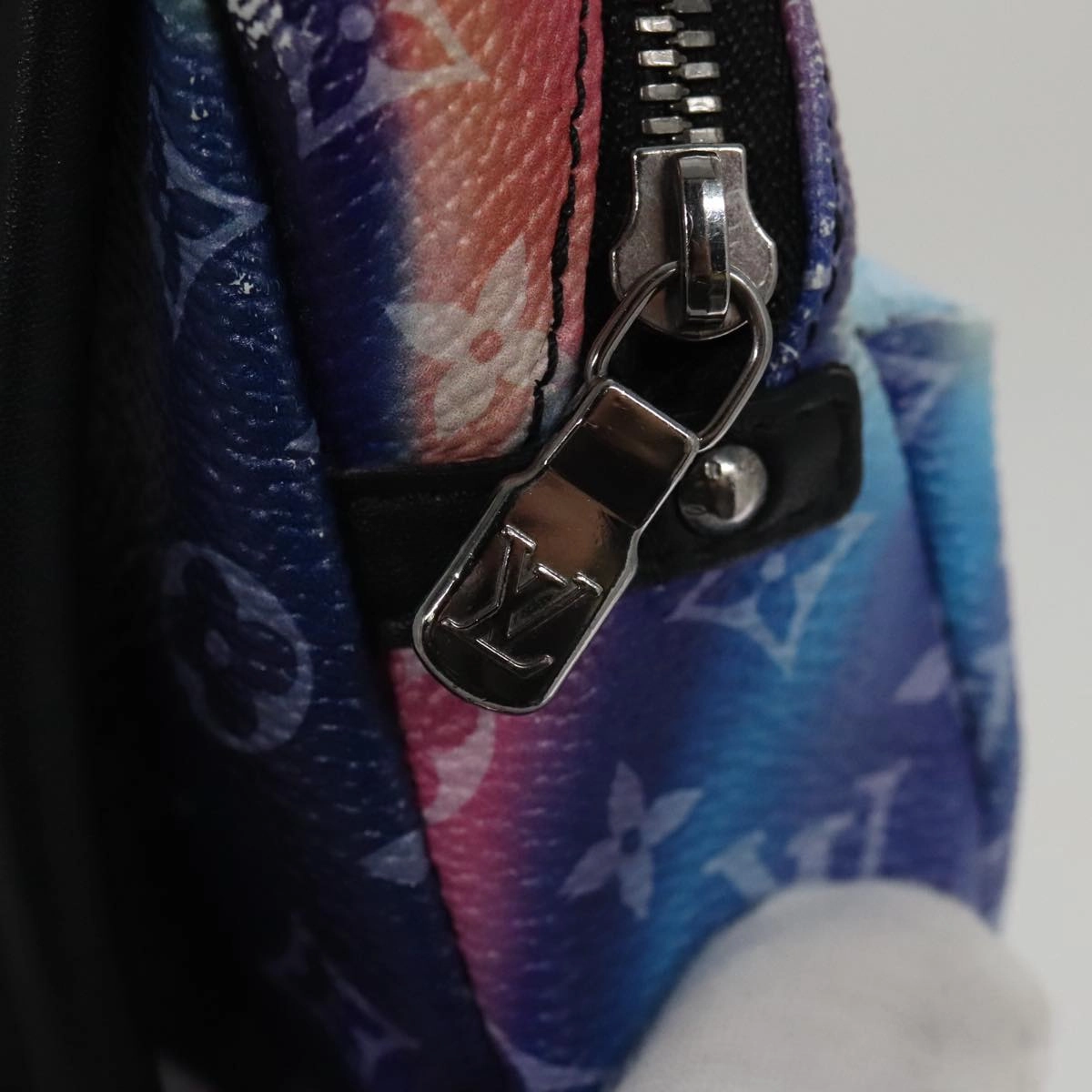 LOUIS VUITTON Monogram Sunset Porte Cles Backpack Key Holder M00482 103970