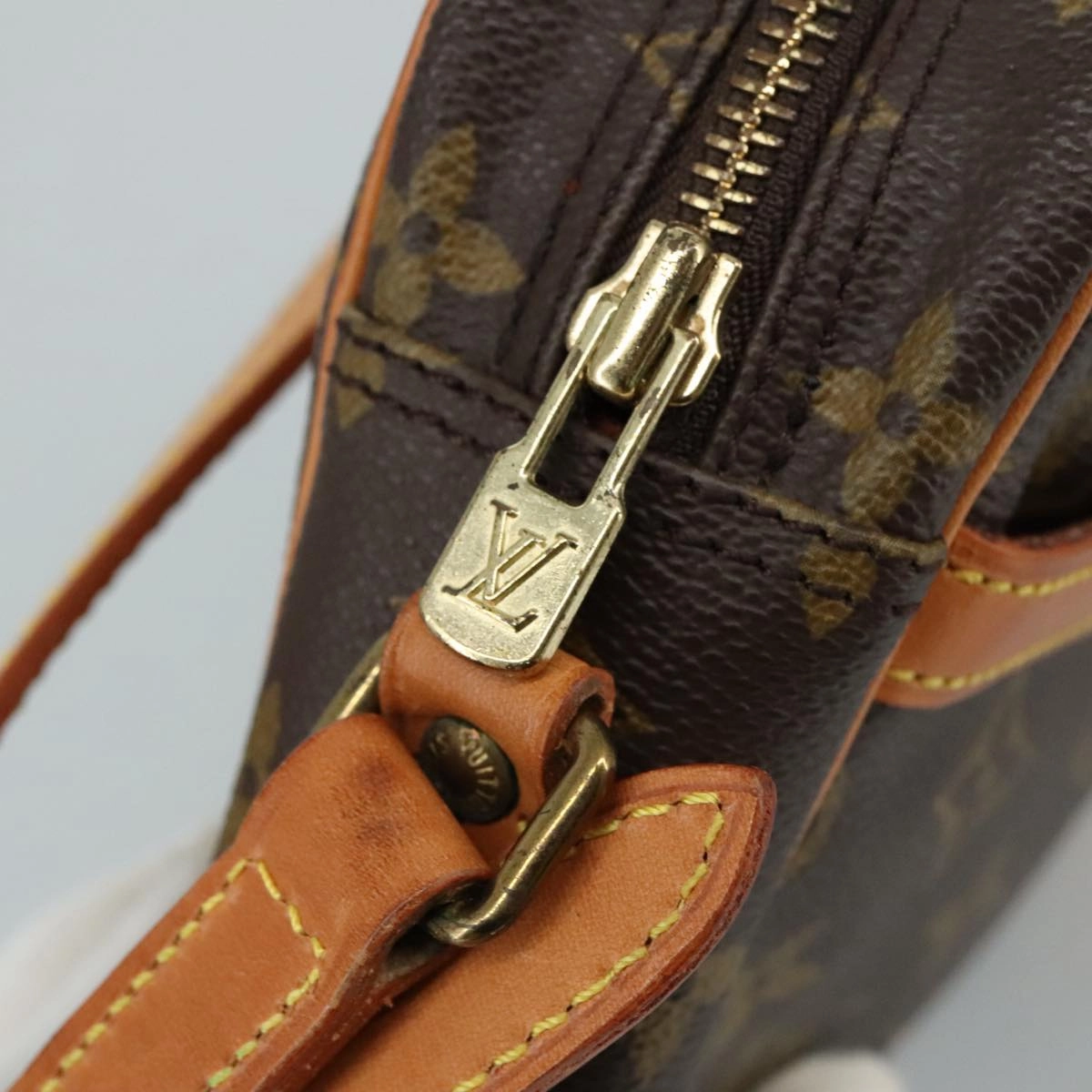 LOUIS VUITTON Monogram Trocadero 23 Shoulder Bag M51276 LV 104942
