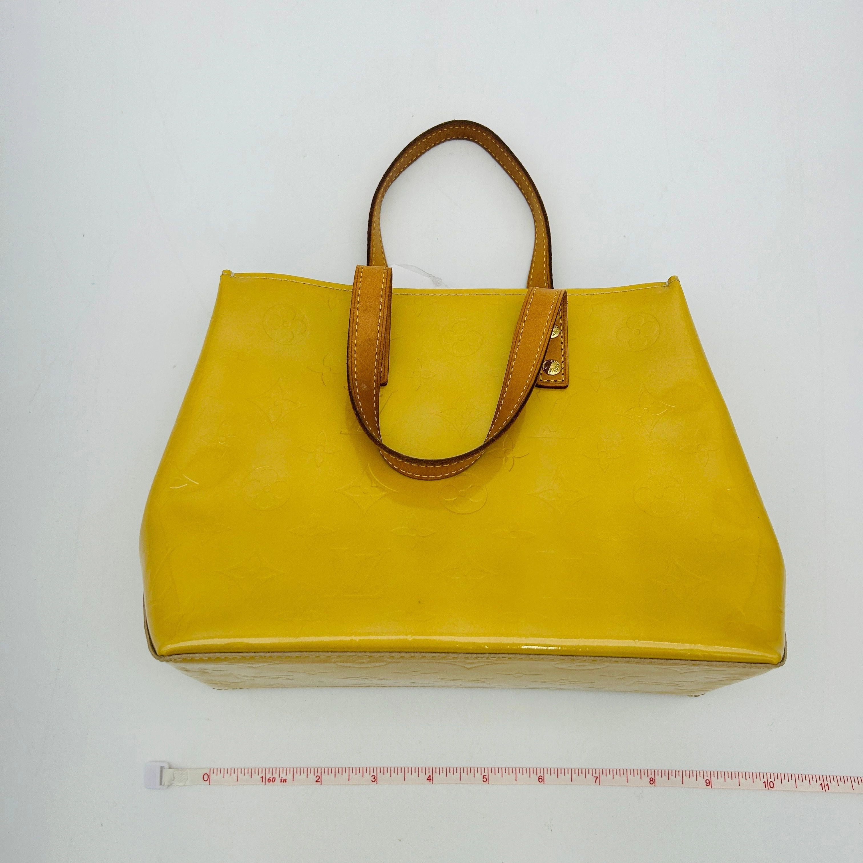 Louis Vuitton Monogram Vernis Colombus Vintage - Yellow Totes, Handbags  B12233TTN4