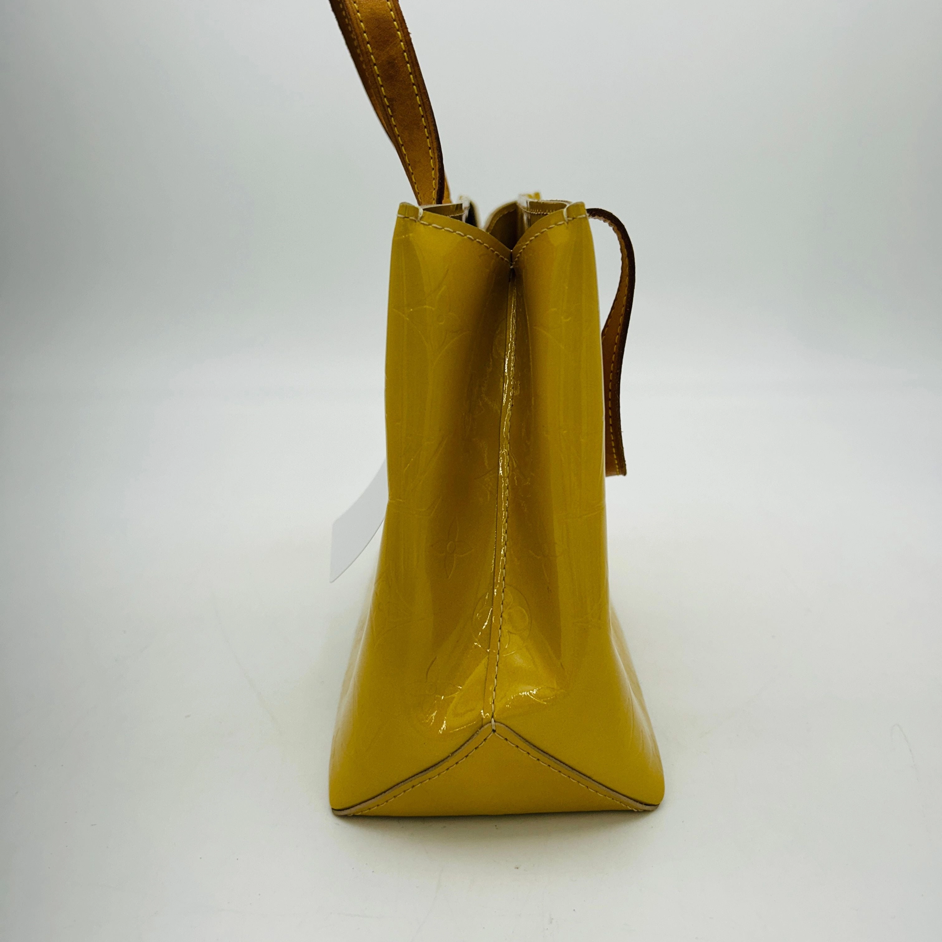 Louis Vuitton Monogram Vernis Colombus Vintage - Yellow Totes, Handbags  B12233TTN4