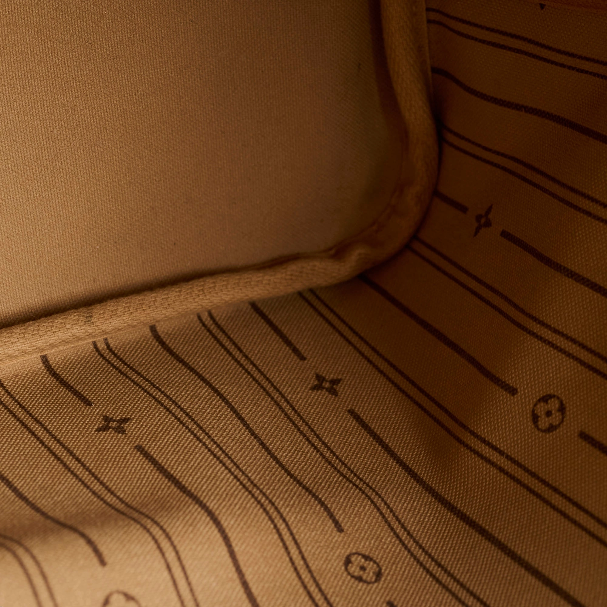 Louis Vuitton Neverfull MM Monogram