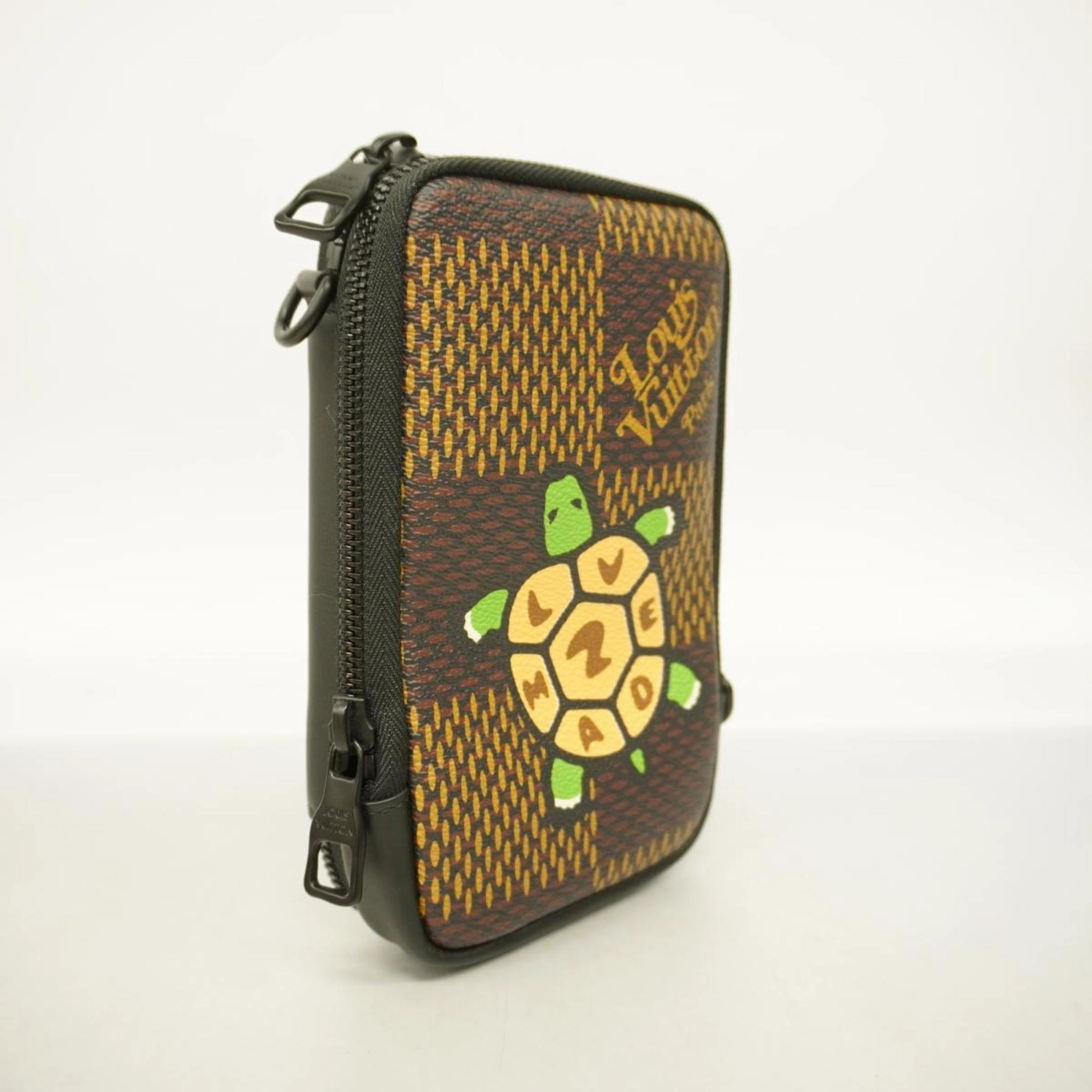 Louis Vuitton Nigo  Canvas Shoulder Bag ()