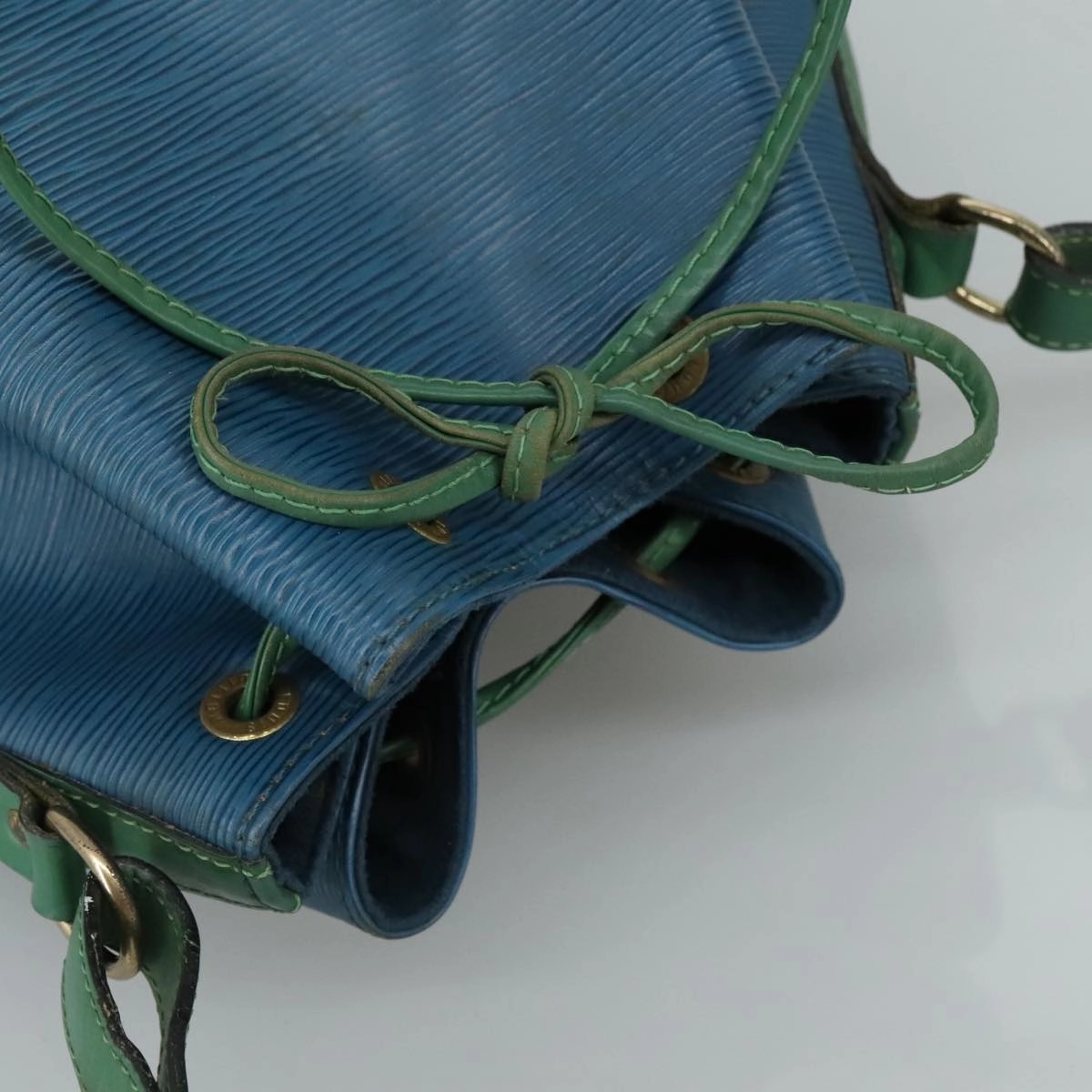 Louis Vuitton No Blue Leather Shoulder Bag