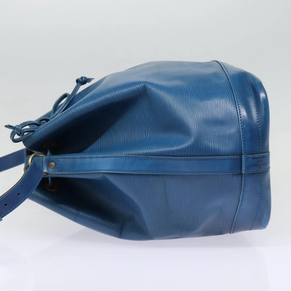 Louis Vuitton No Blue Leather Shoulder Bag