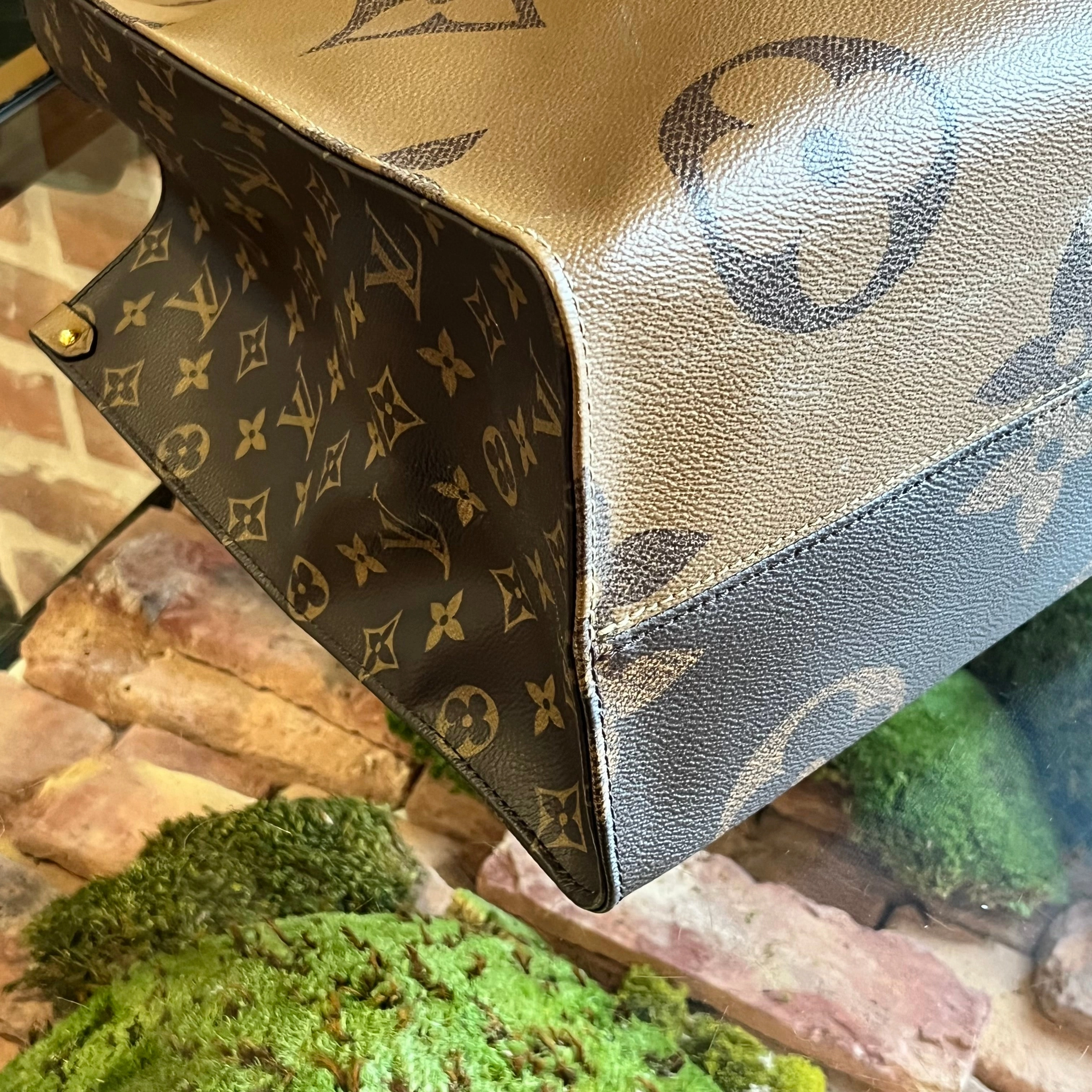 LOUIS VUITTON OnTheGo GM Giant Monogram Reverse Canvas Tote Bag