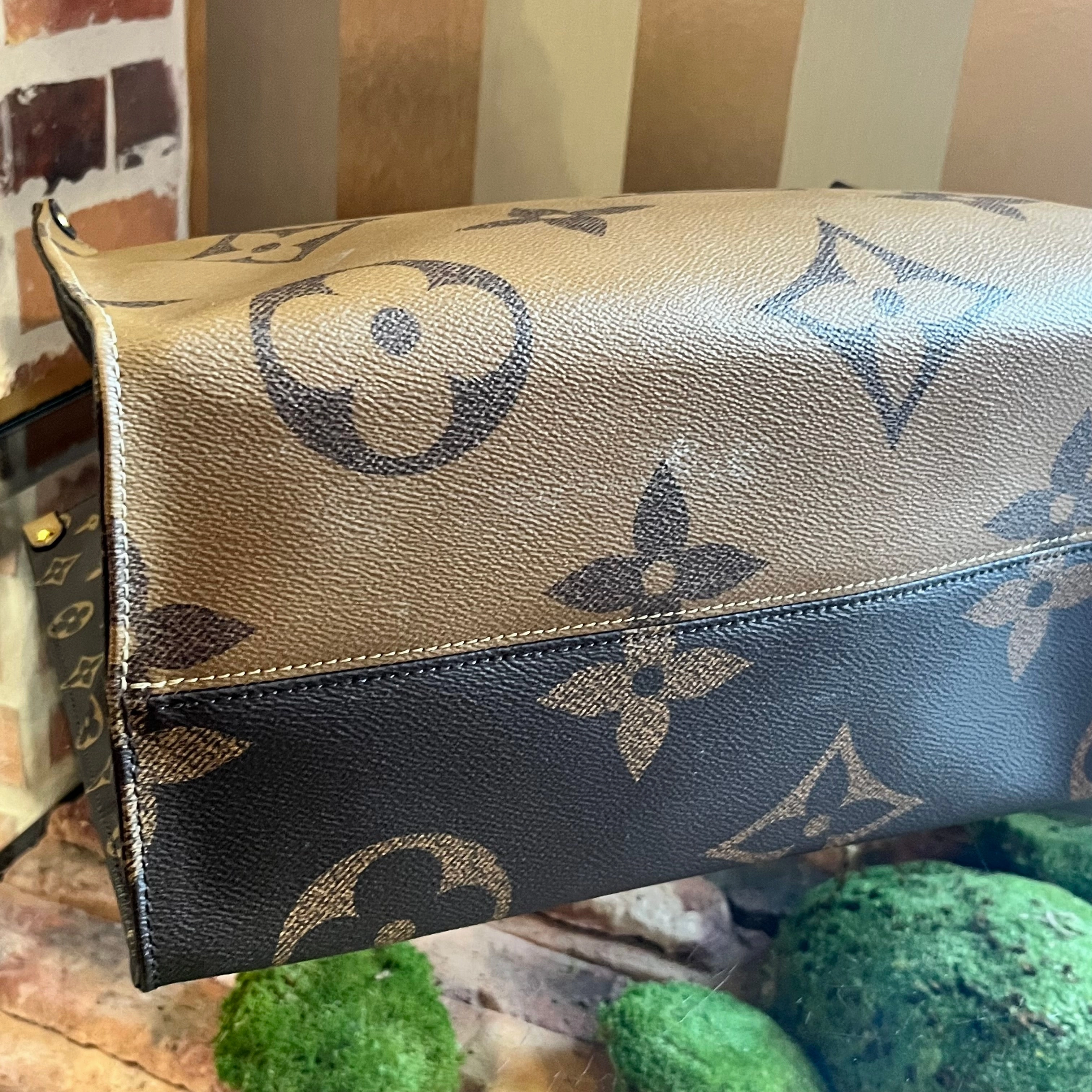 LOUIS VUITTON OnTheGo GM Giant Monogram Reverse Canvas Tote Bag