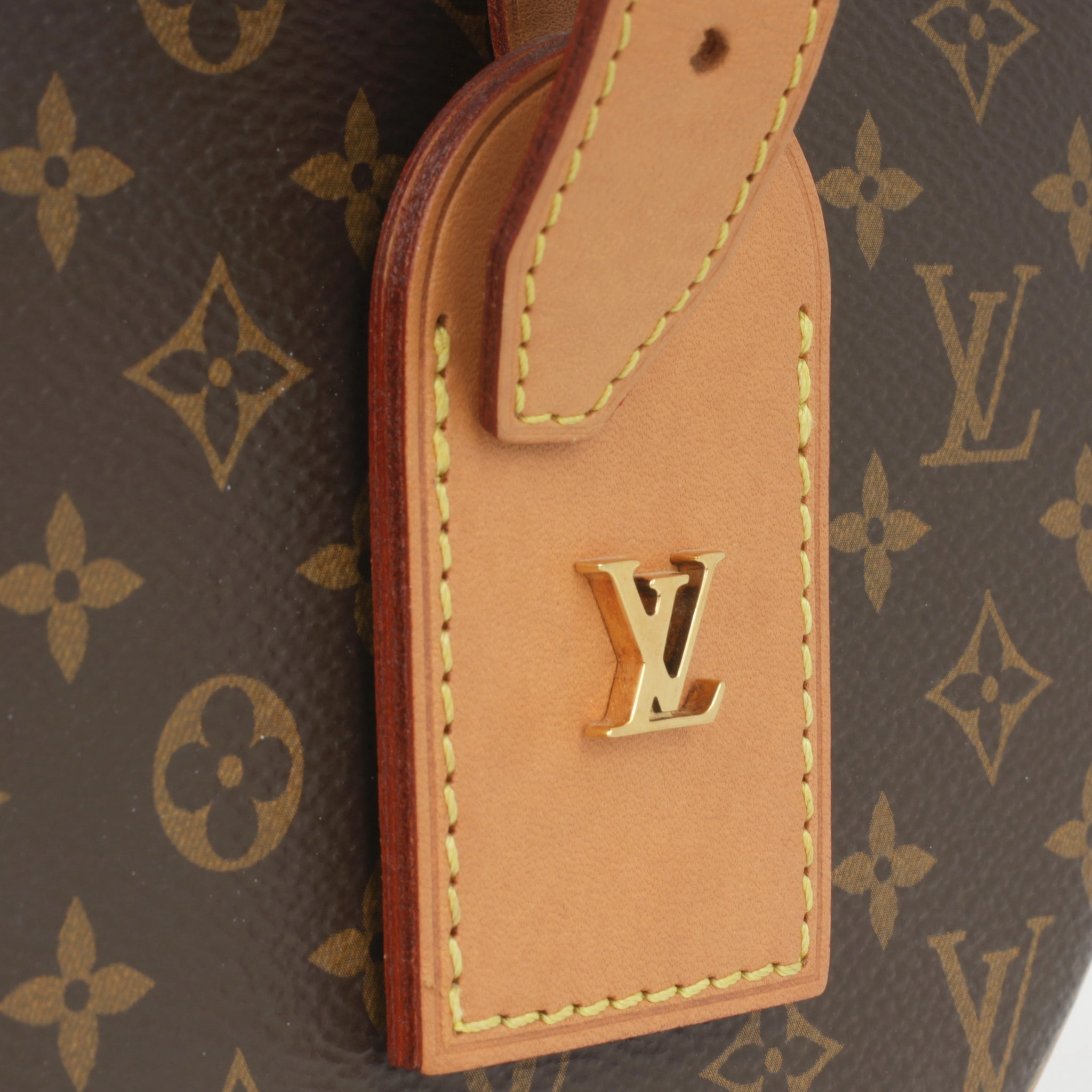 Louis Vuitton Petite Boite Chapeau