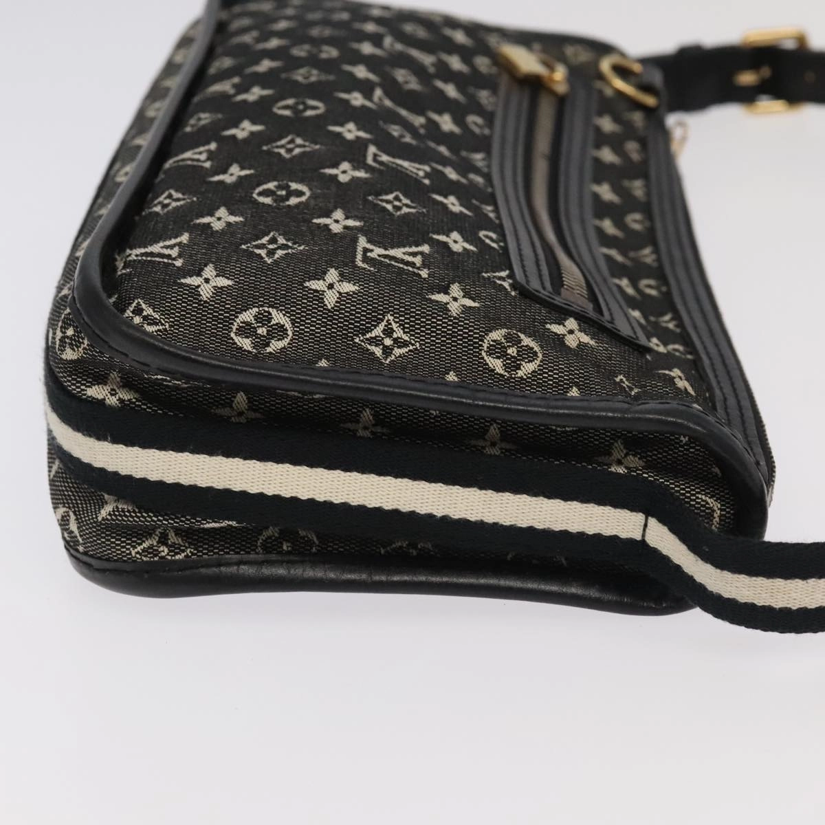 Louis Vuitton Pochette Black Canvas Shoulder Bag