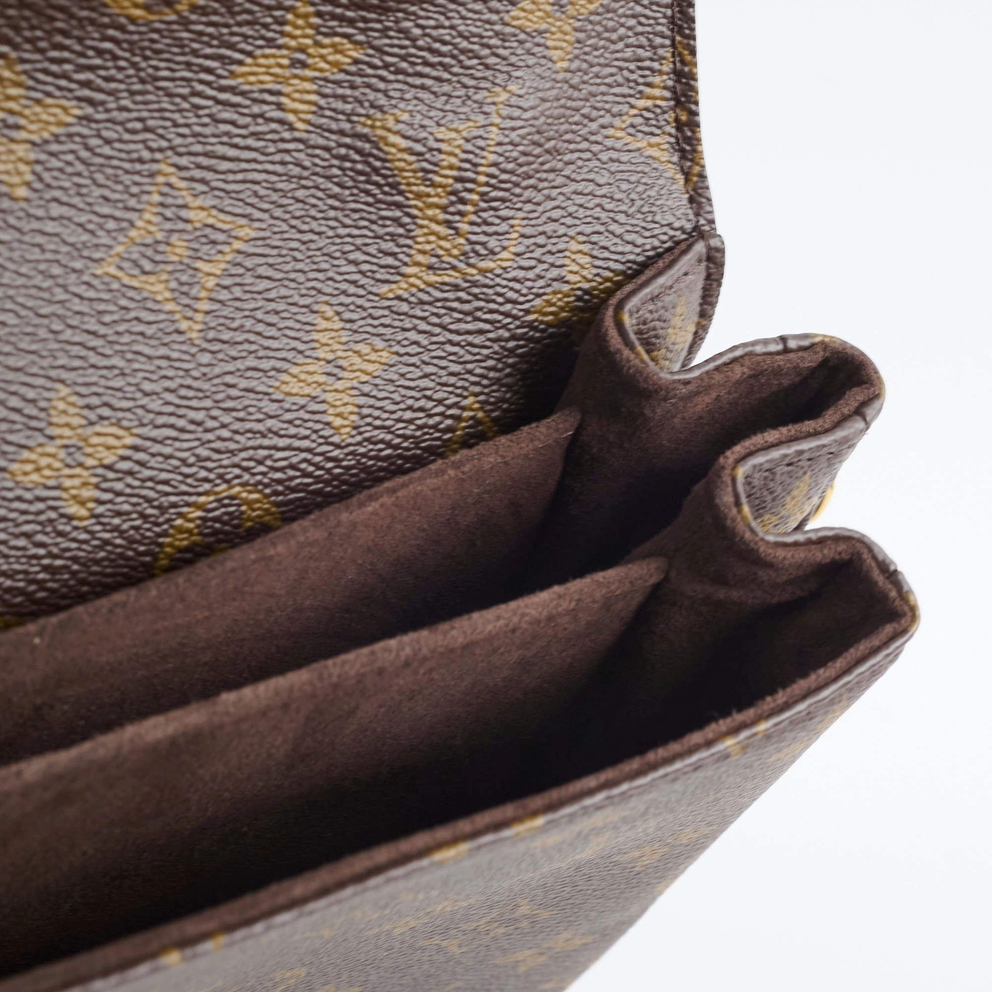 Louis Vuitton Pochette Metis Monogram