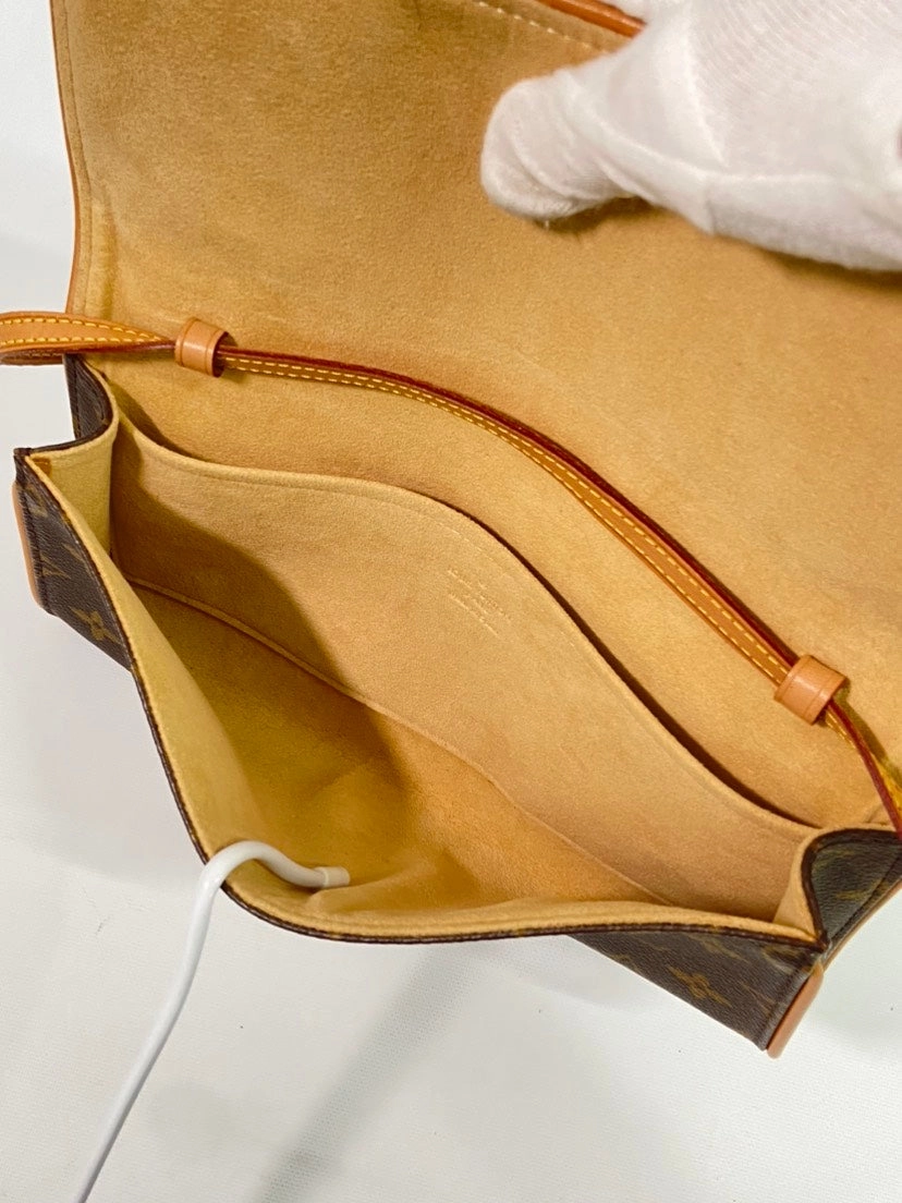 LOUIS VUITTON Pochette Twin GM Monogram Canvas Shoulder Bag - Brown