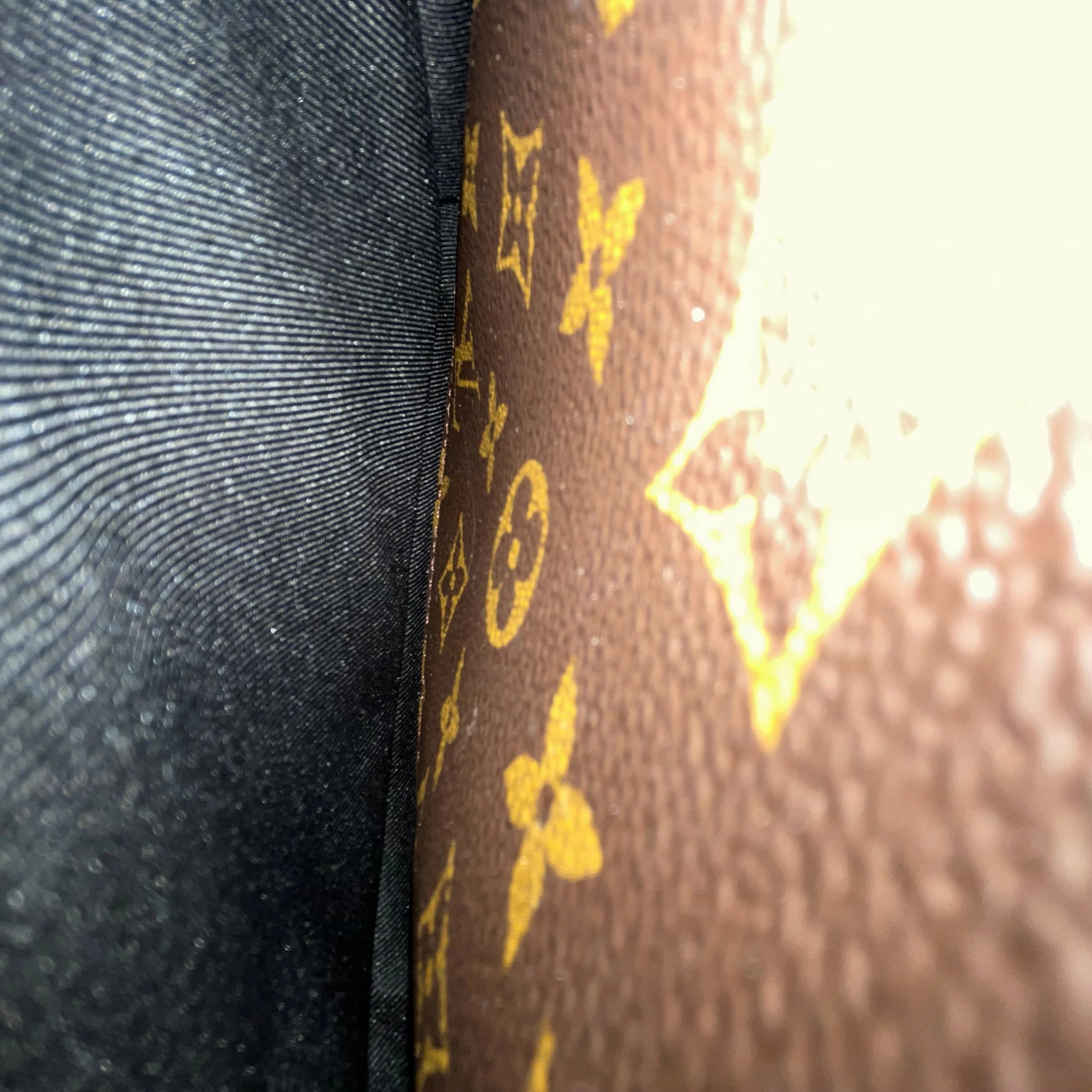 LOUIS VUITTON Quest Monogram Messenger
