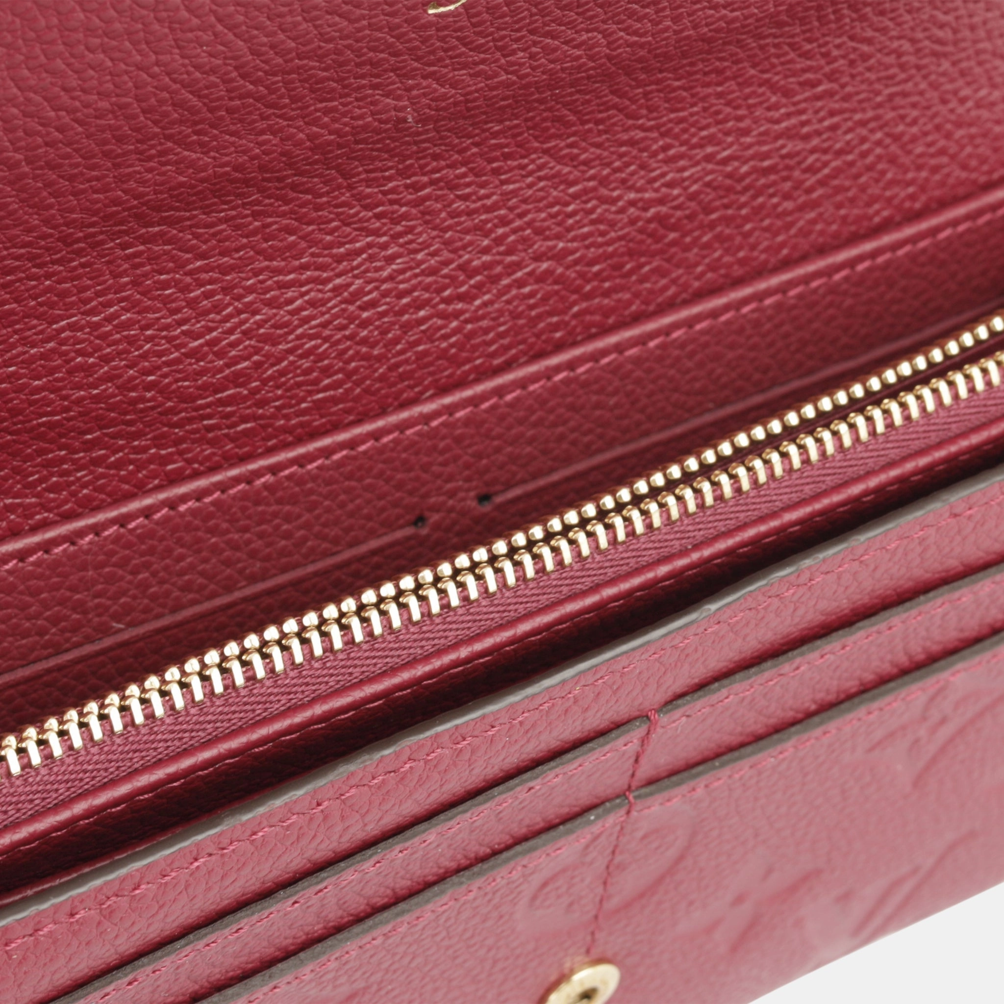 Louis Vuitton Sarah Wallet - Empreinte