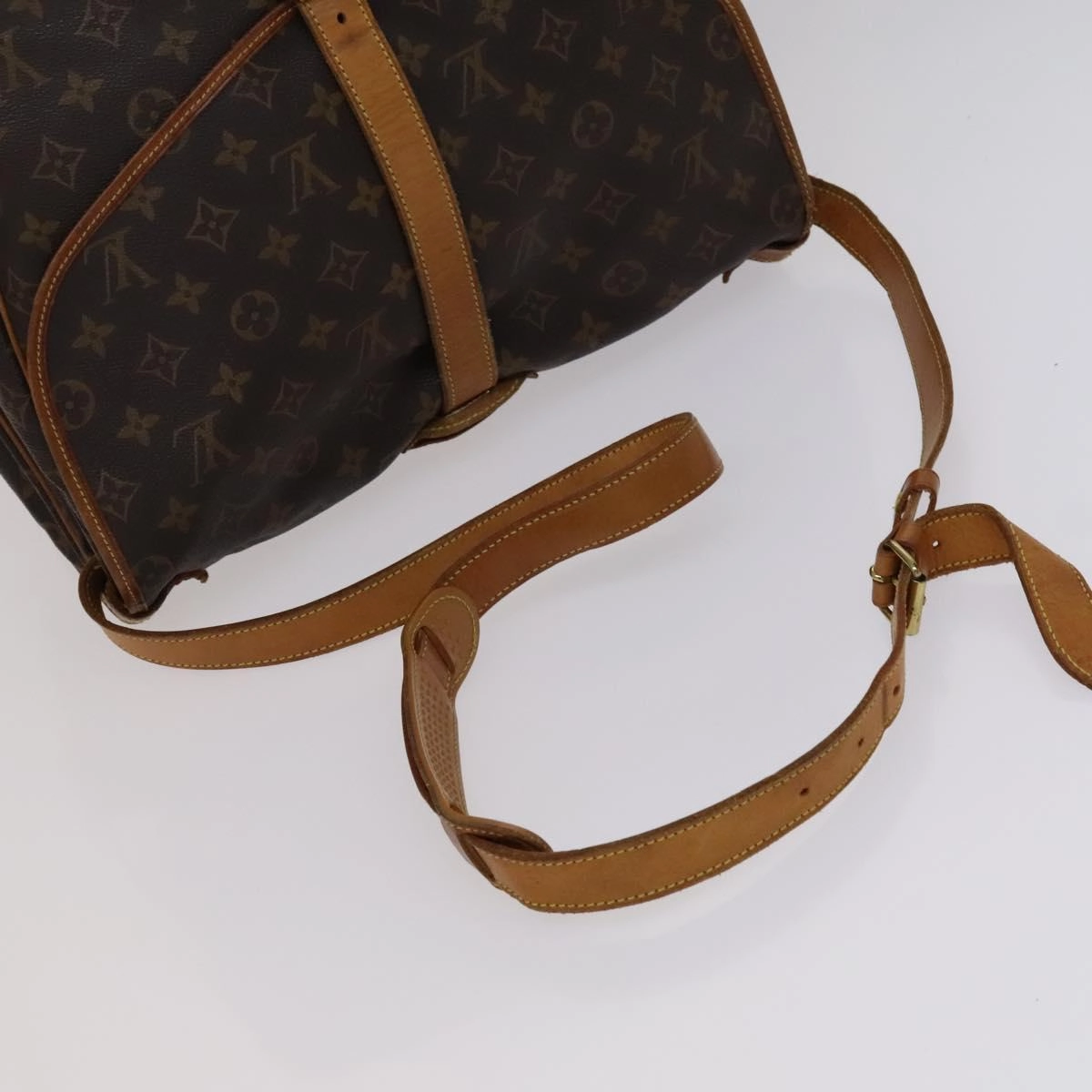 Louis Vuitton Saumur 35 Brown Canvas Shoulder Bag