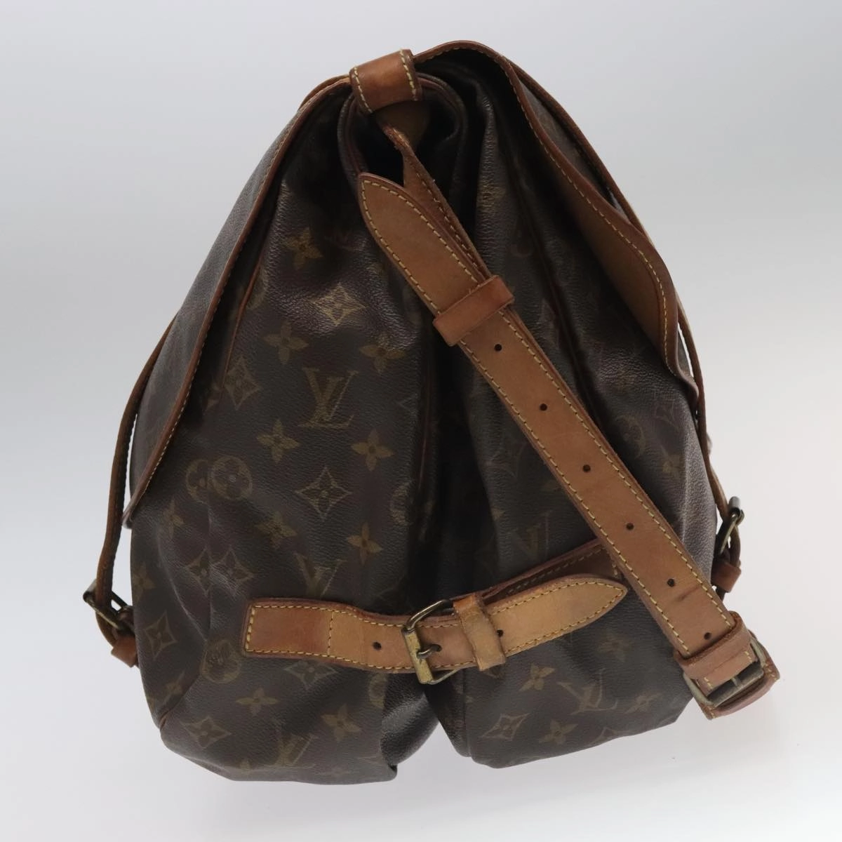 Louis Vuitton Saumur Brown Canvas Shoulder Bag