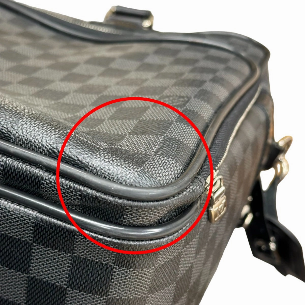 LOUIS VUITTON Shoulder Bag N23253 Damier Grafitto Canvas gray Business bag Damier Graphite Ikar mens