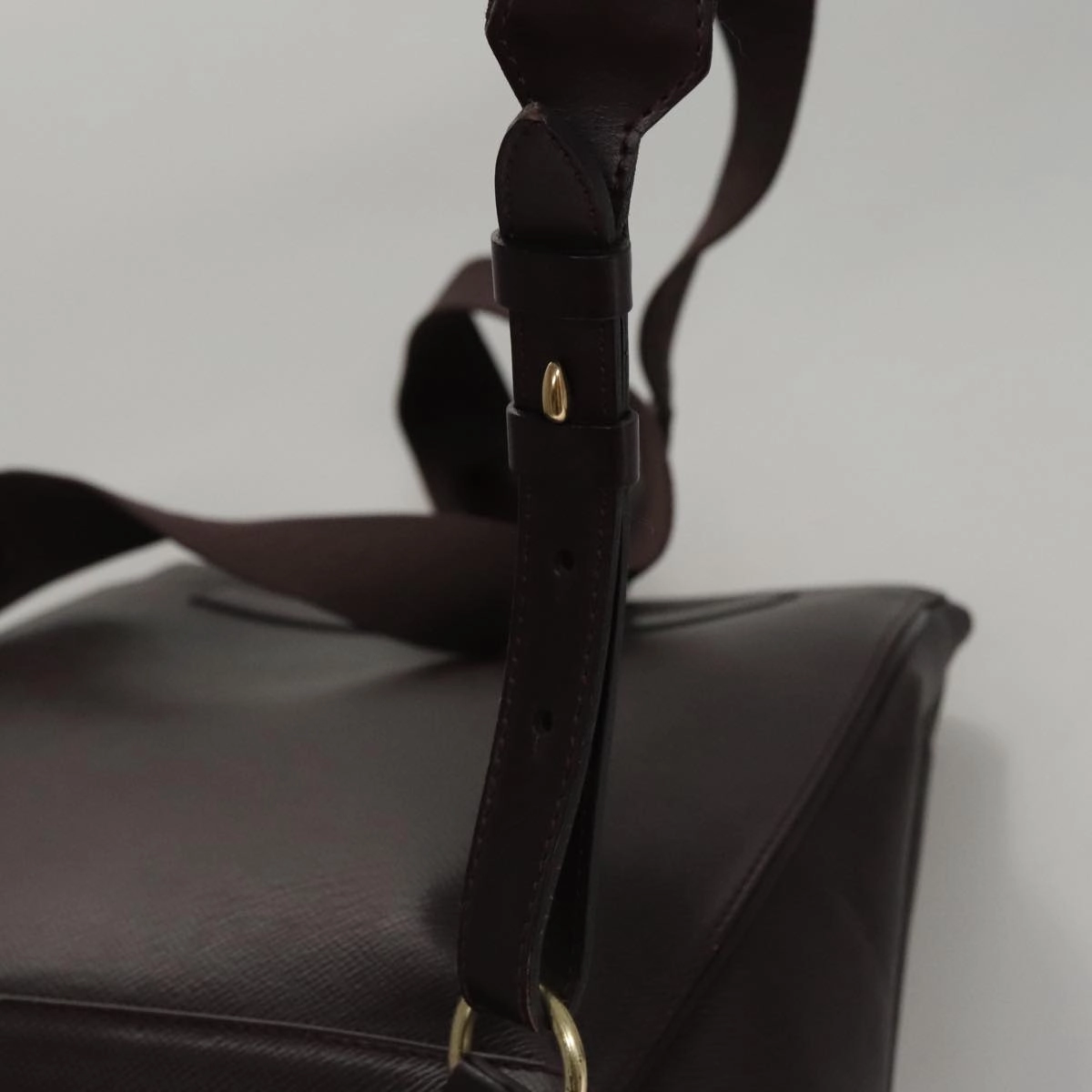LOUIS VUITTON Taiga Cashier Backpack Acajou M30176 LV 107486