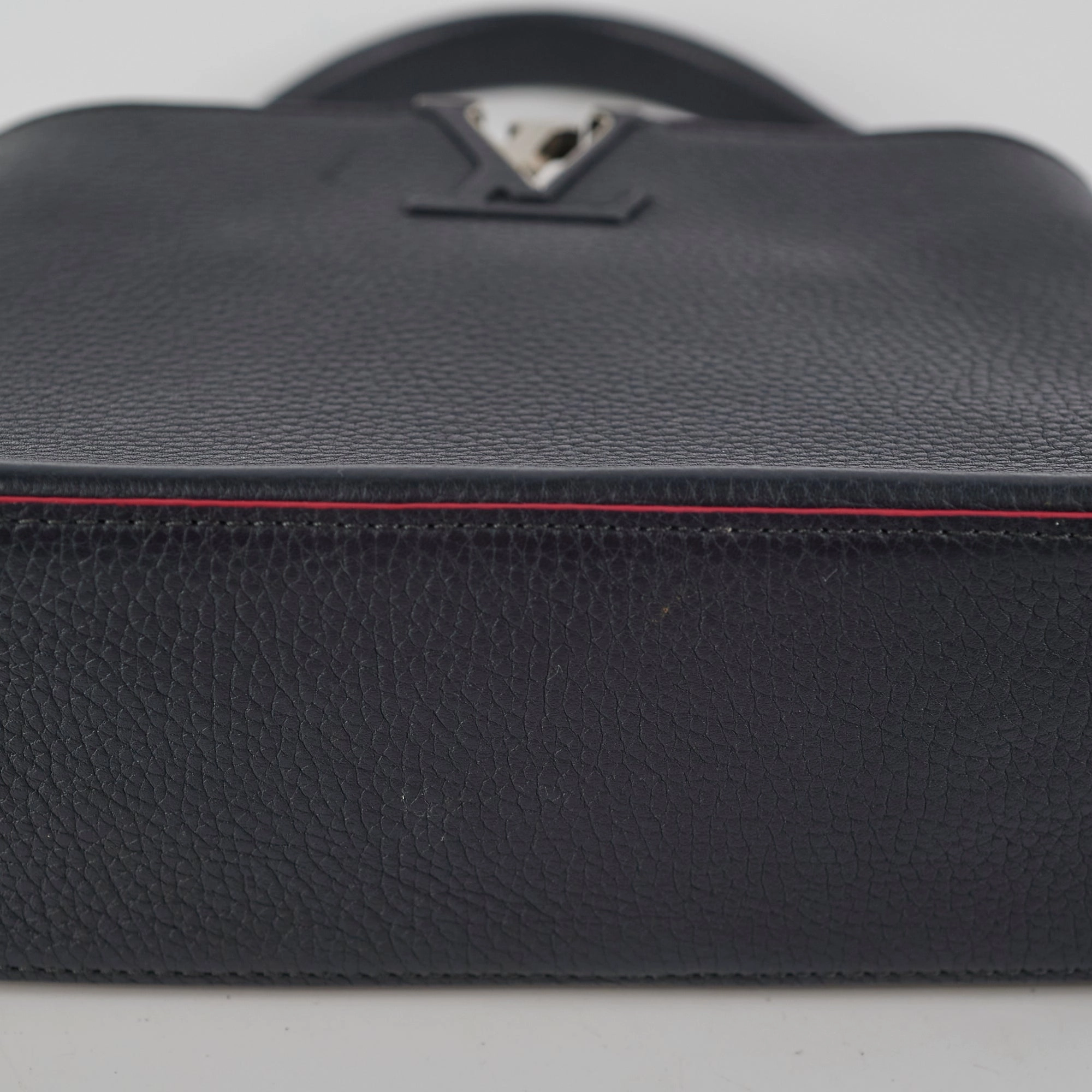 Louis Vuitton Taurillion Capucines BB Navy/Fuschia