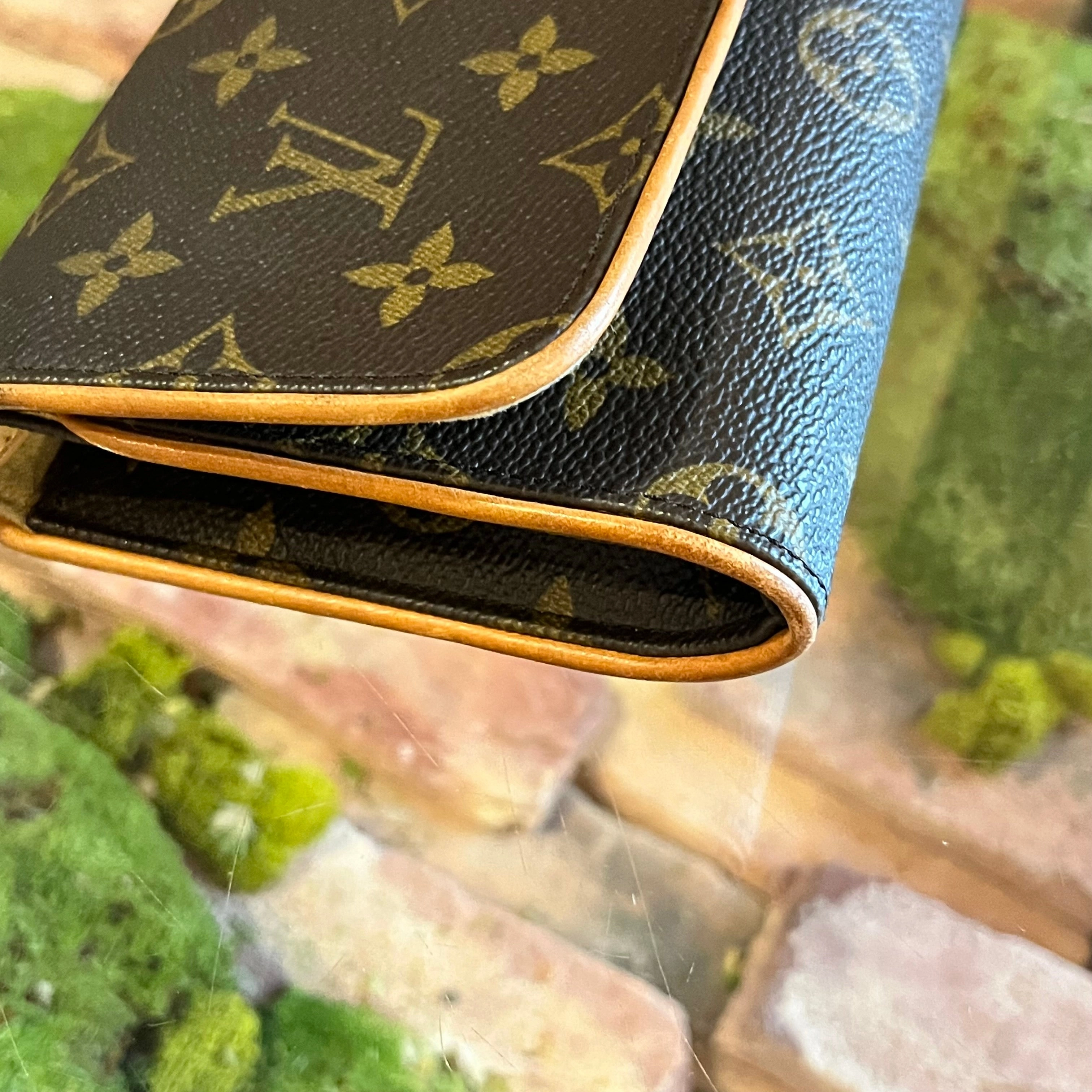 LOUIS VUITTON Twin Pochette GM Monogram Canvas Crossbody Bag