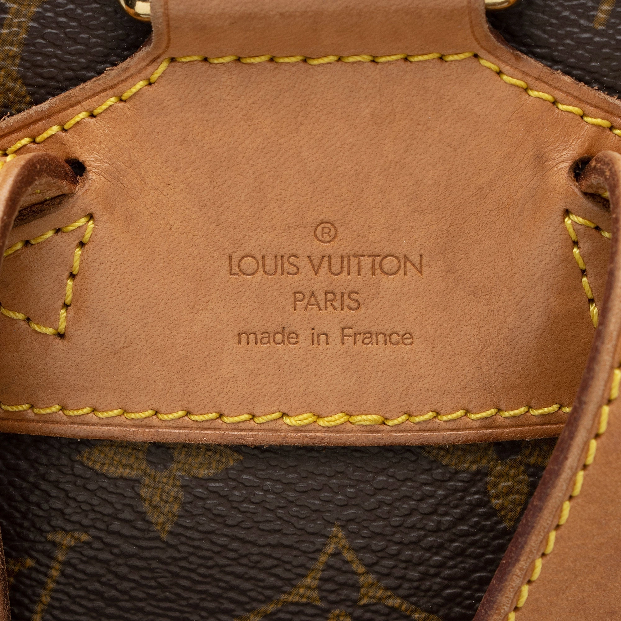 Louis Vuitton Vintage Monogram Canvas Montsouris MM Backpack (SHF-xzN3al)
