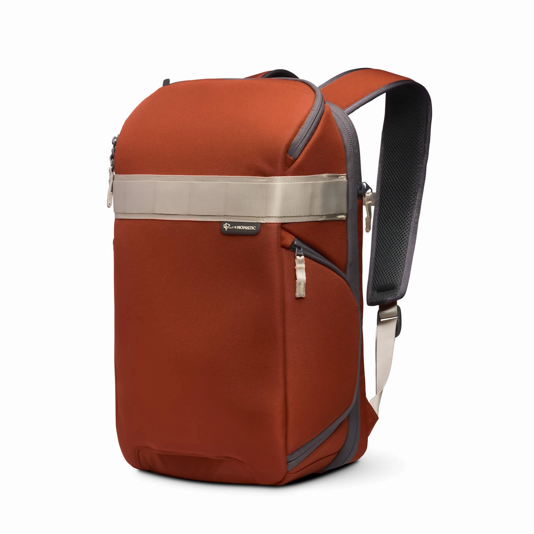 Luma Camera Pack 18L