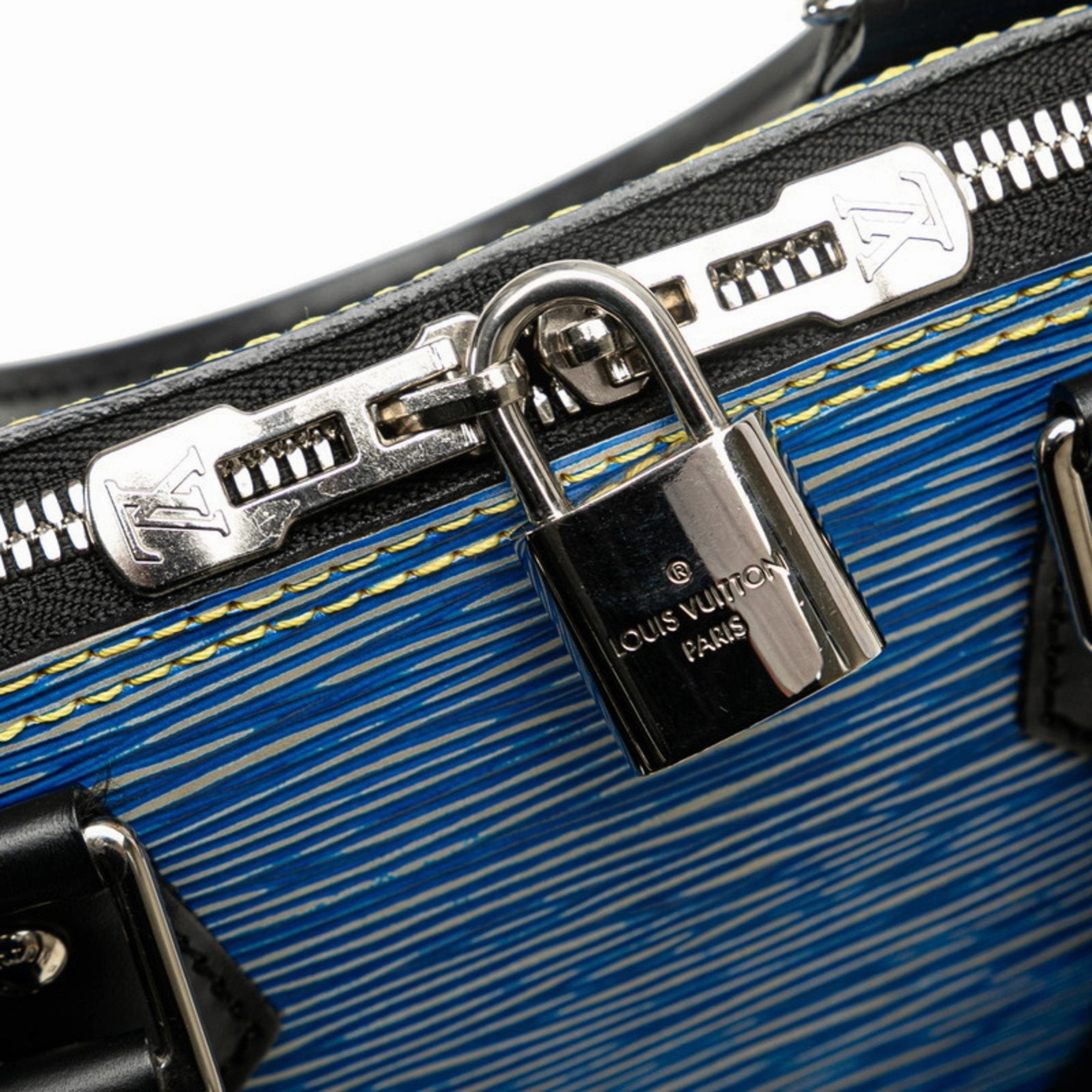 Luxurious Leather Alma Bag with Clochette and Shoulder Strap