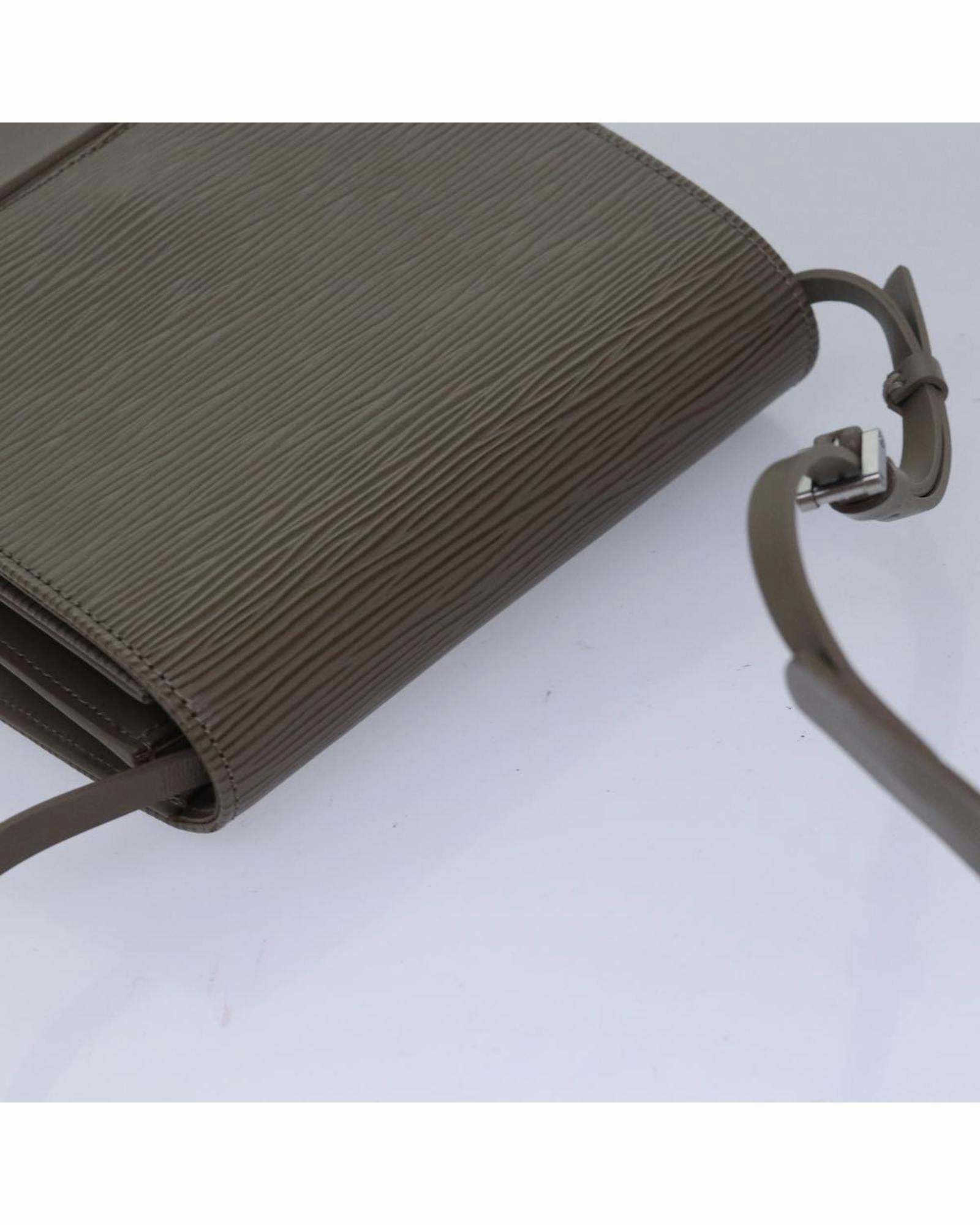 LVSE Monogram Empreinte Shoulder Bag M59802