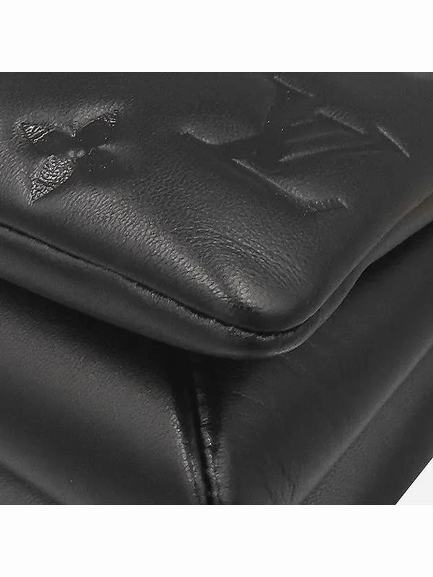 M21259 Crossbody Bag