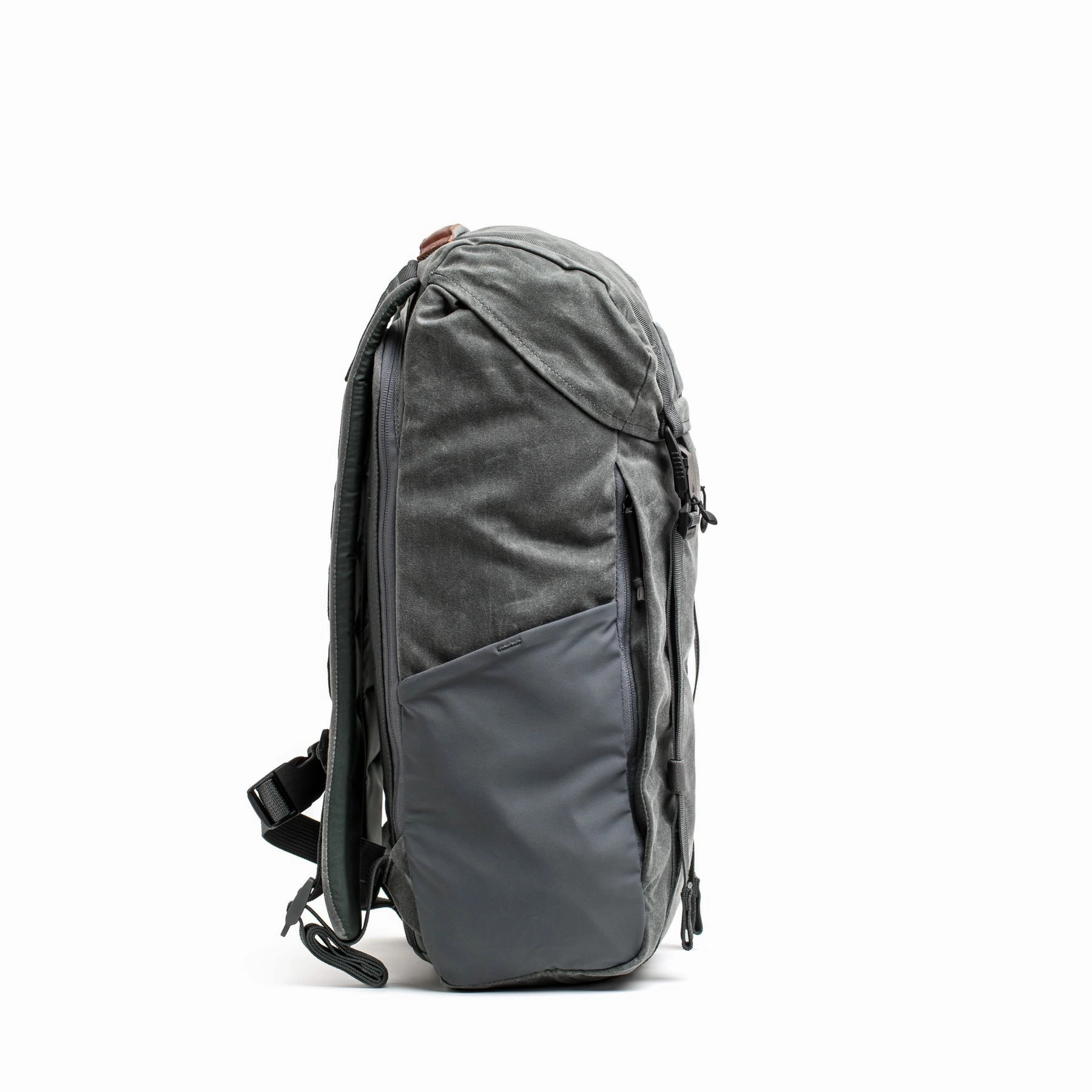 M24 - Waxed Canvas