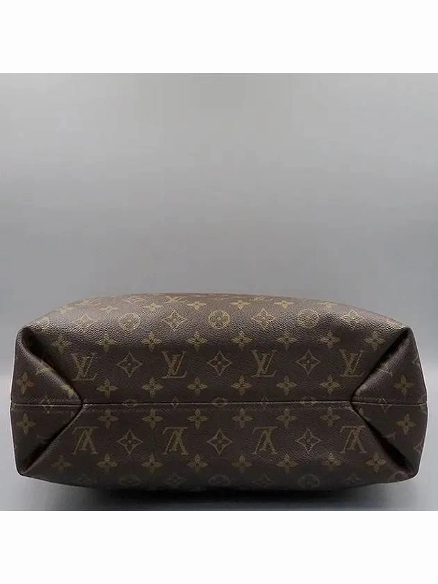 M40587 shoulder bag