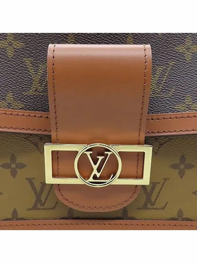 M45958 shoulder bag