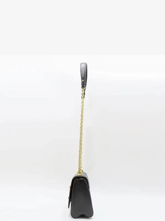 M54804 Black Epi Twist MM Turn Lock Chain Shoulder Bag