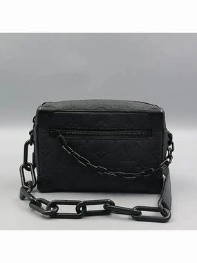 M55702 Crossbody Bag