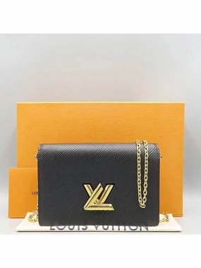 M68750 Crossbody Bag