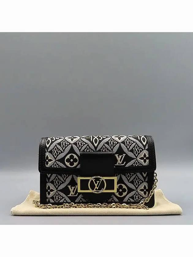 M69992 Crossbody Bag