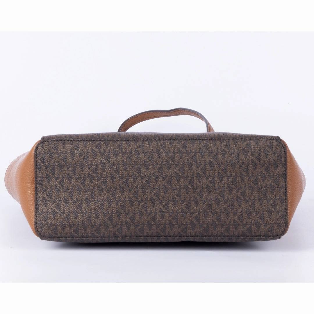 Michael Kors Charlotte Large Saffiano Tote Bag