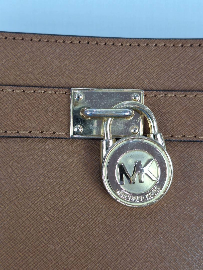 Michael Kors Hamilton Traveller Tan Crossbody Bag Size None